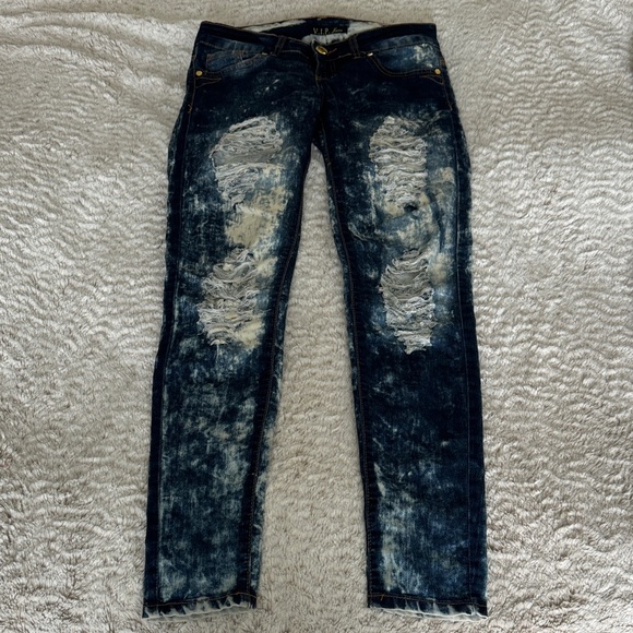 V.I.P Ripped Distressed Acid Wash Stretch Skinny Jeans - Picture 1 of 4